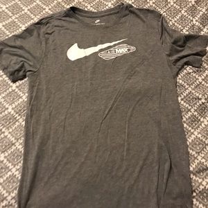 Nike T-shirt